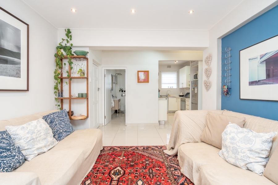 2 Bedroom Property for Sale in Three Anchor Bay Western Cape